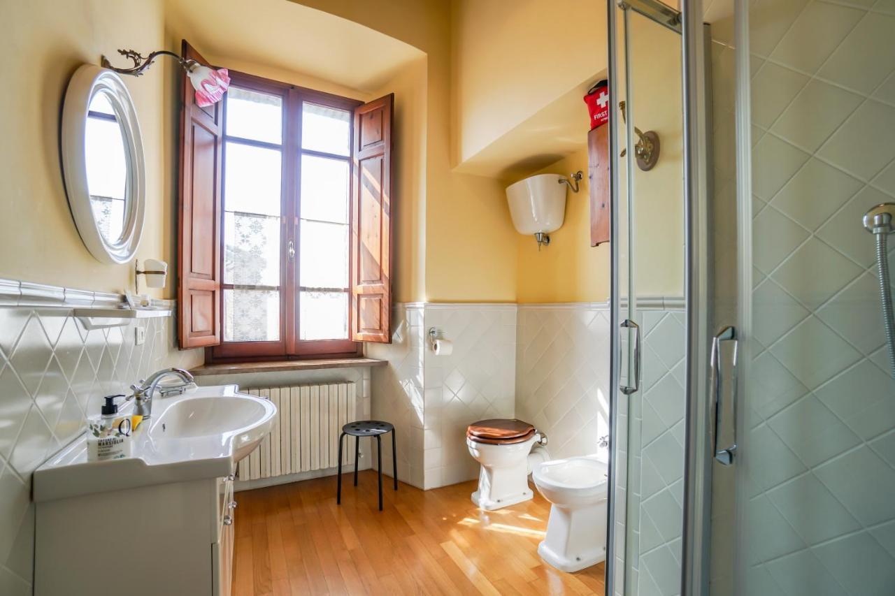 Ogni Finestra E Un Quadro - Appartamento Ad Ассизи Экстерьер фото